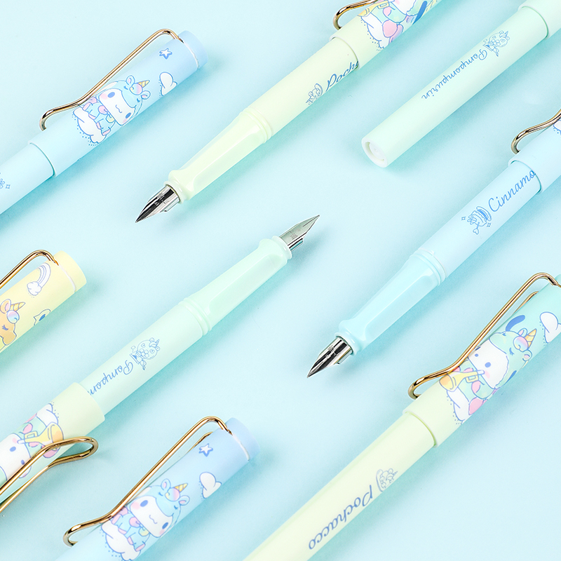 SANRIO-KT82044 ERASABLE GEL PEN WITH PEN REFILL COLOR: BLUE INK EXTRA FINE PEN NIB (CIN, POCH, POM)